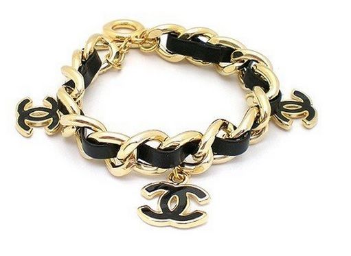 Pulseira Berloques Channel Preta/Dourado