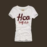Camiseta Feminina Hollister Aplique e Bordado (Ultima Peça)